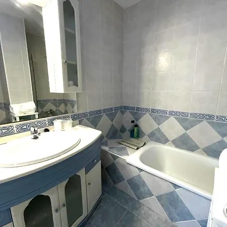 Apartamento La Perla En Playa Semi Privada *